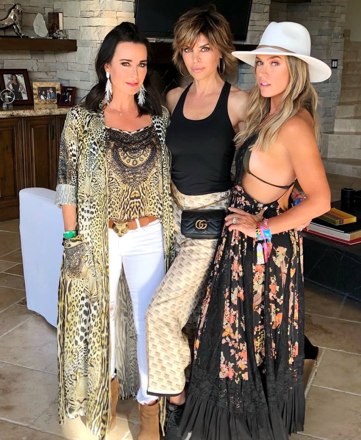 Lisa Rinna at Coachella . - Blogs & Forums