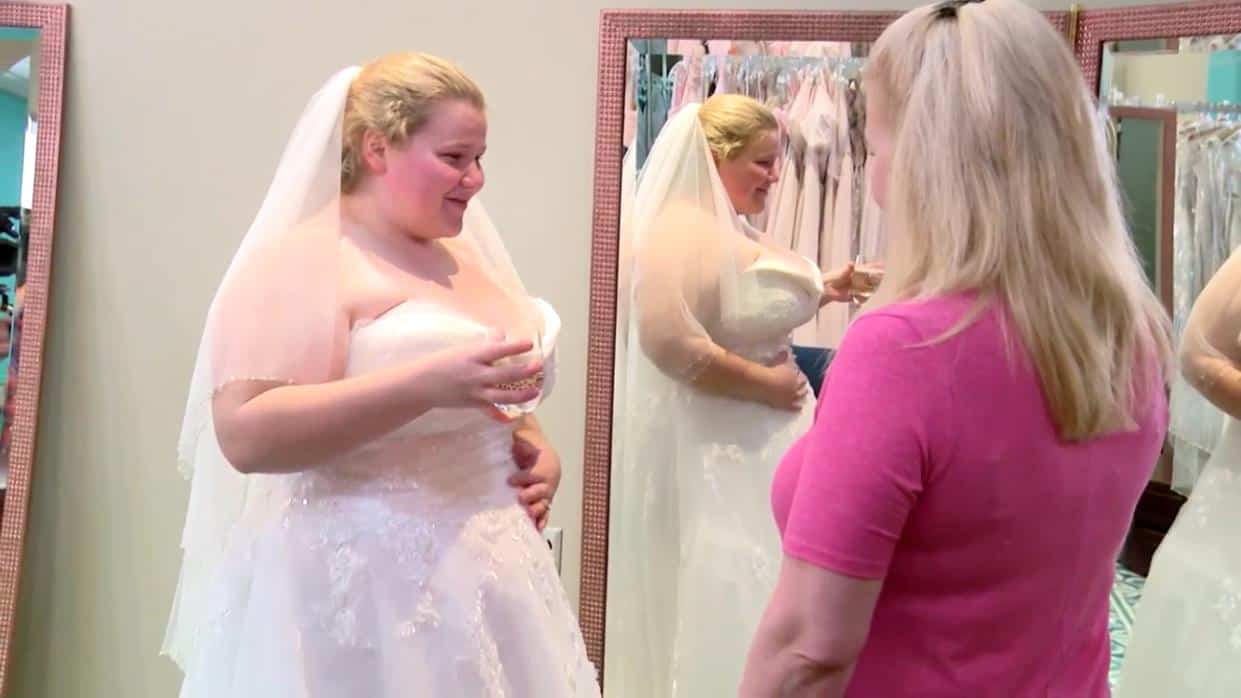 90 Day Fiance Happily Ever After Recap Boiling Point Nicole Wedding Dress