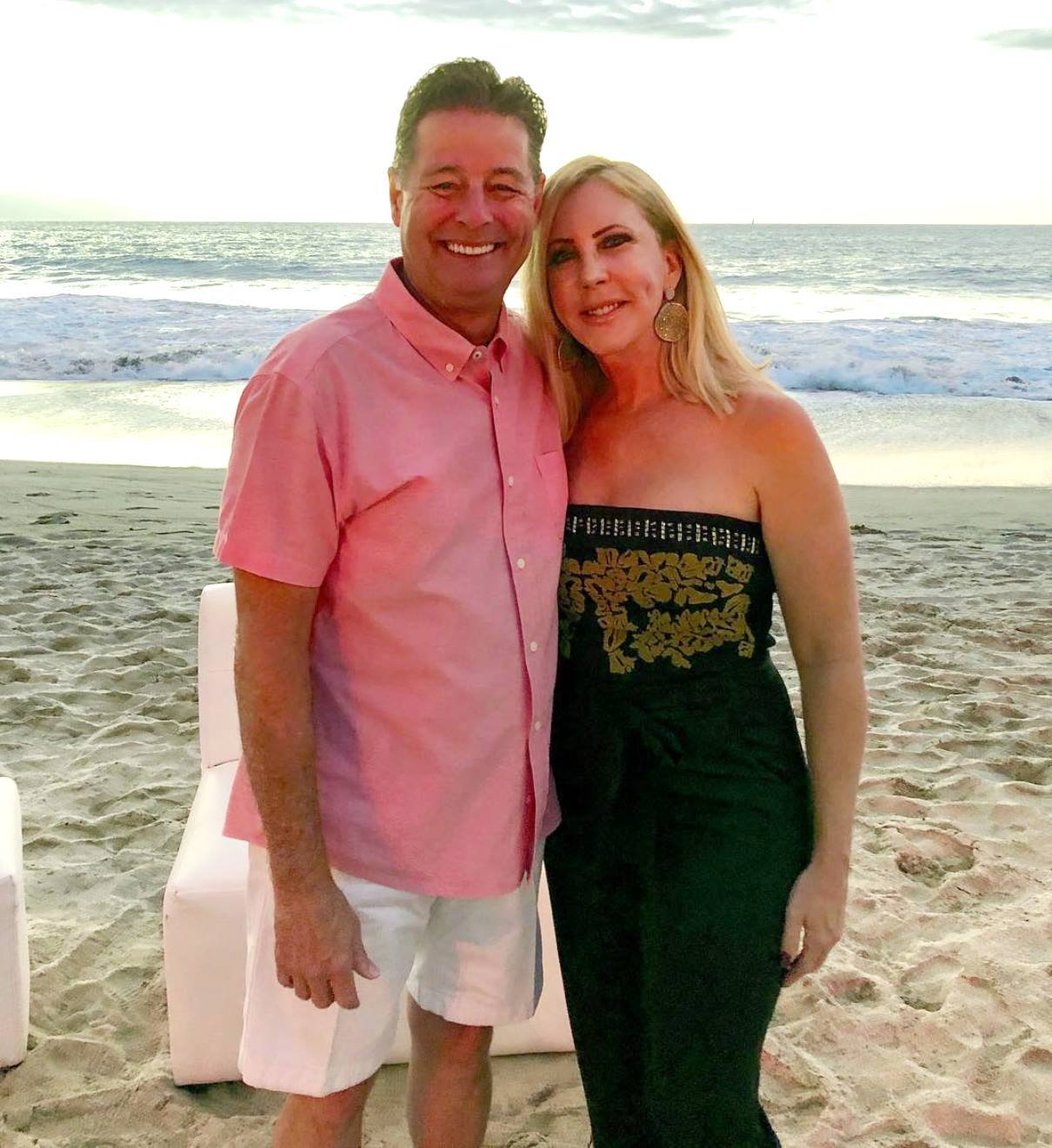 Vicki Gunvalson's Boyfriend Makes Her Love Tank Full: Video