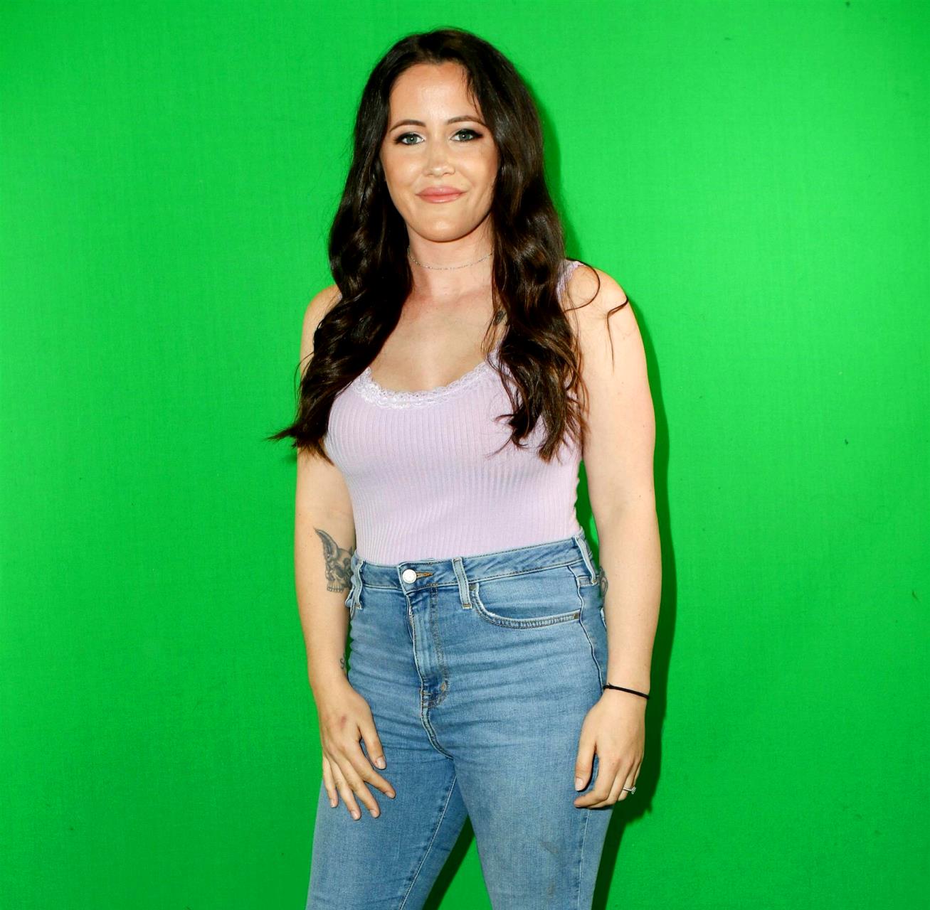 Jenelle Evans Walks Off Teen Mom 2 Reunion When Confronted Over Racist Posts, Slams Producers