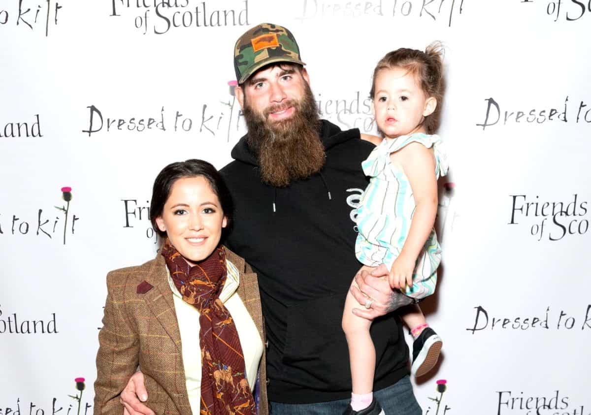 Teen Mom 2's Jenelle Evans Accuses David Eason of Abusing Her 11 Times in Restraining Order Request, Reveals He Made Death Threats as He Reports Her and Ensley 'Missing'