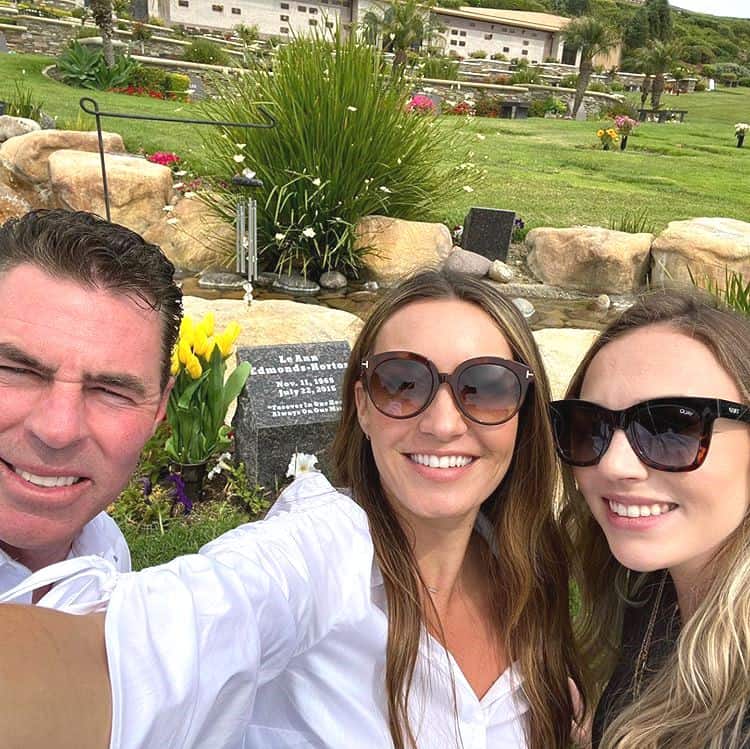 PHOTOS: Jim Edmonds Takes Girlfriend and Daughter to Visit Ex-Wife's Grave,  Prepares to be a Granddad