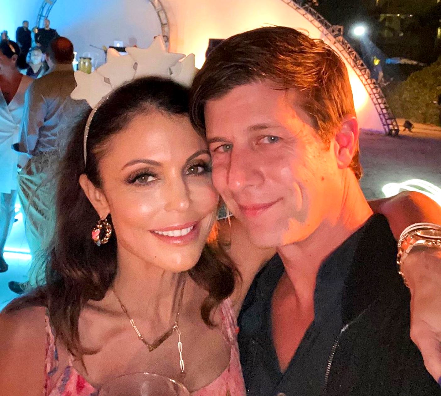 PHOTO Bethenny Frankel Engaged to Paul Bernon After Finalizing Divorce