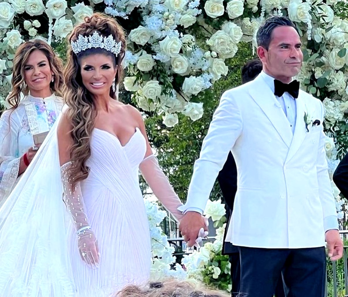 All the Details on Teresa Giudice's Wedding Dress