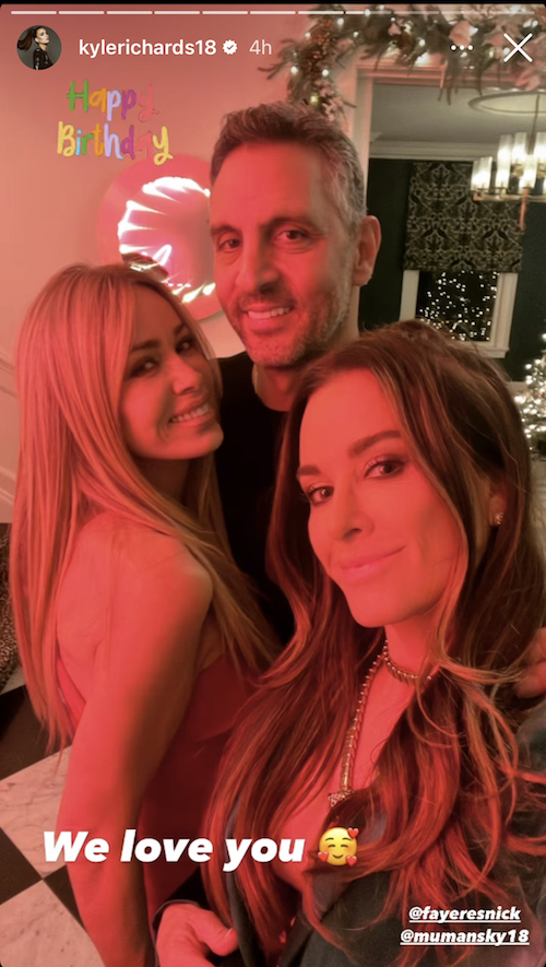 RHOBH Kyle Richards Shares Mauricio Photo for Faye Resnick Birthday