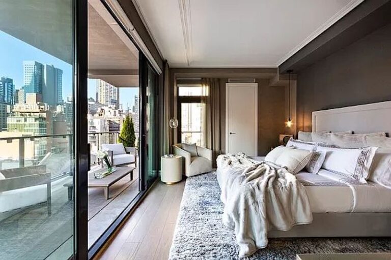 PHOTOS See Lindsay Hubbard & Carl's 13K a Month Apartment