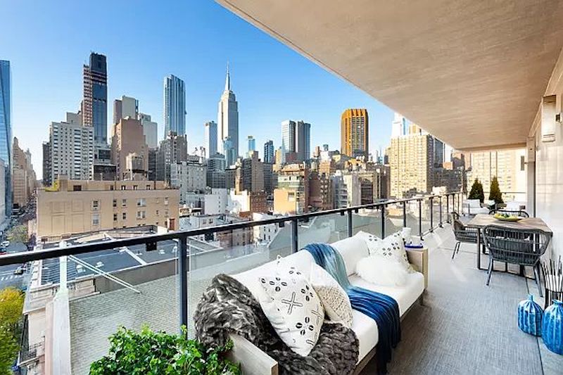 Summer House Lindsay Hubbard Carl Radke New YOrk City Apartment Patio