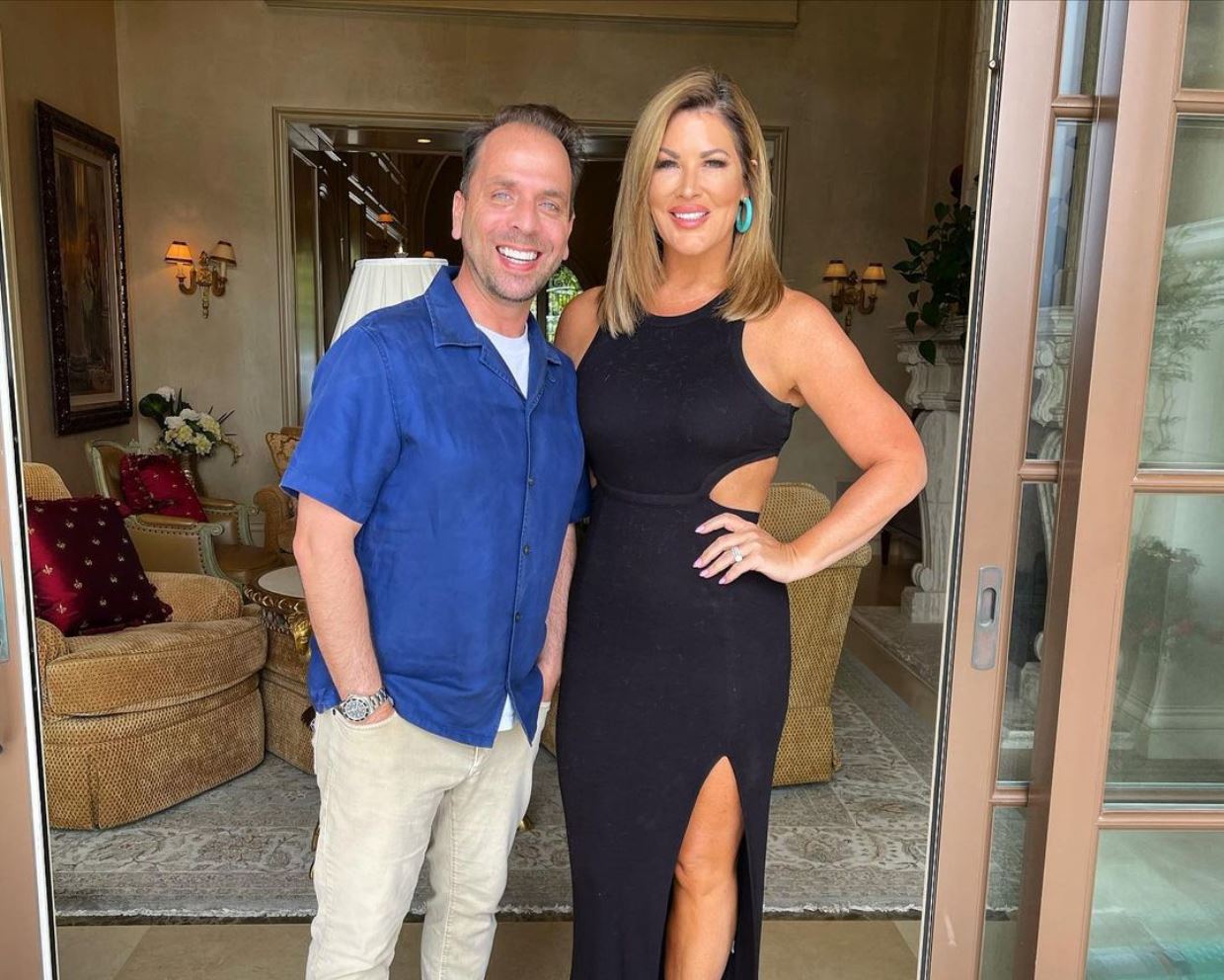 RHOC's Emily Simpson on Text She Got About Shane 'Cheating,' Why She's a "Sh*t-Stirrer," and Vicki's Lawsuit Against Bravo, Plus Bethenny's Salary Complaints