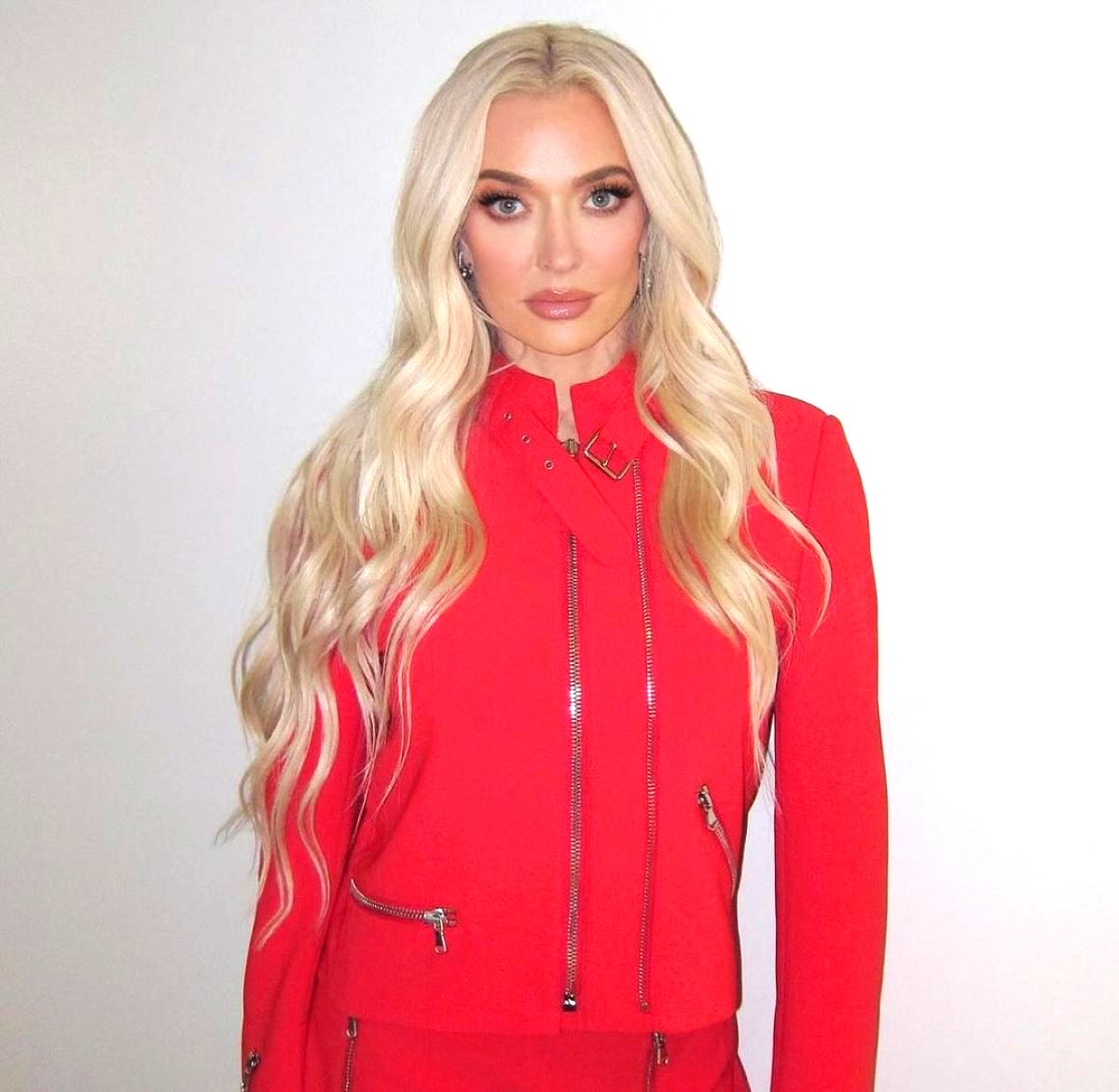 PHOTOS: 'RHOBH' Star Erika Jayne Shows Off Impressive Weight Loss as She Takes Fans Inside Her Workout Routine With Rumored Flame Keith Hodges