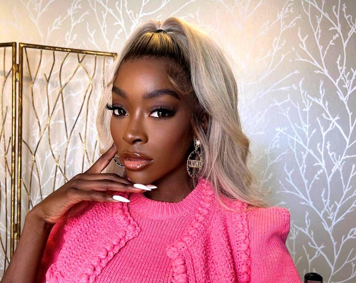 Selling Sunset Chelsea Lazkani Shares Cryptic Post Amid Divorce