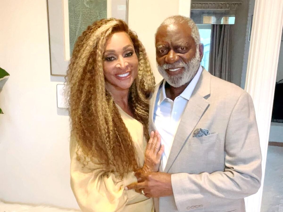 Here’s What Karen Huger Yelled to Ray as She Was Taken to Jail Here’s What Karen Huger Yelled to Ray as She Was Taken to Jail