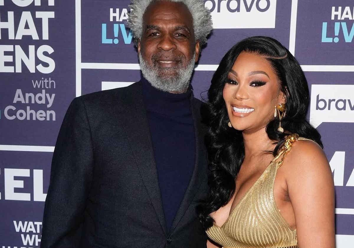 RHOA's Angela Oakley on Marriage Speculation, Charles' Wedding Ring, and Phaedra's Diss, Plus If Porsha Would Sleep With Charles, Kelli vs Brit, and Reunion Drama
