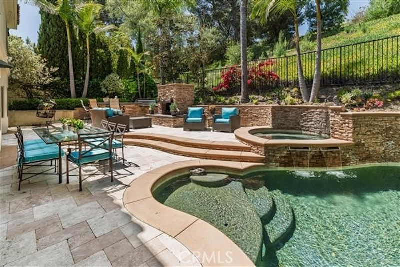 RHOC Alexis Bellino Home Backyard