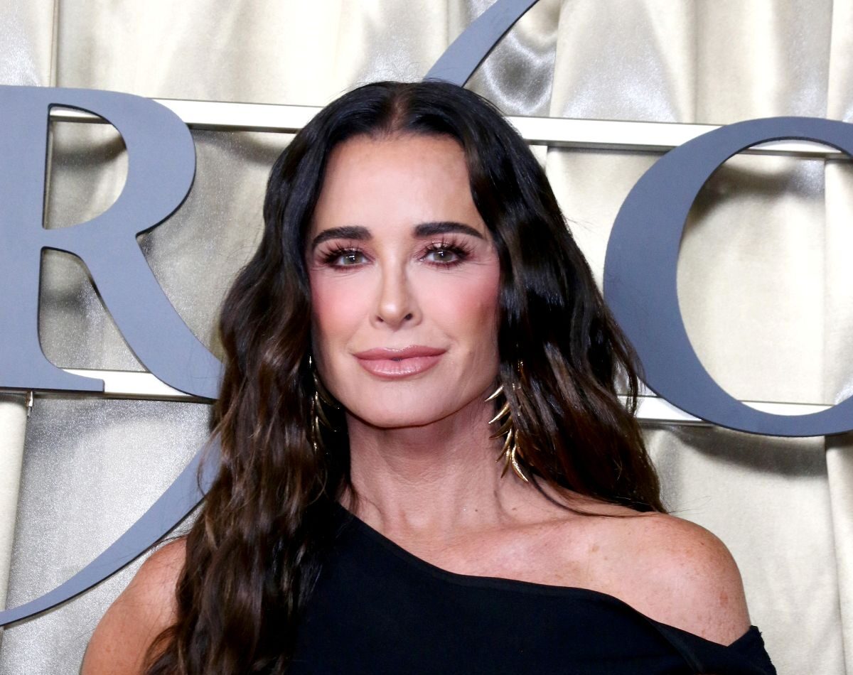 Kyle Richards Explains Hinting at Bisexuality in RHOBH Trailer