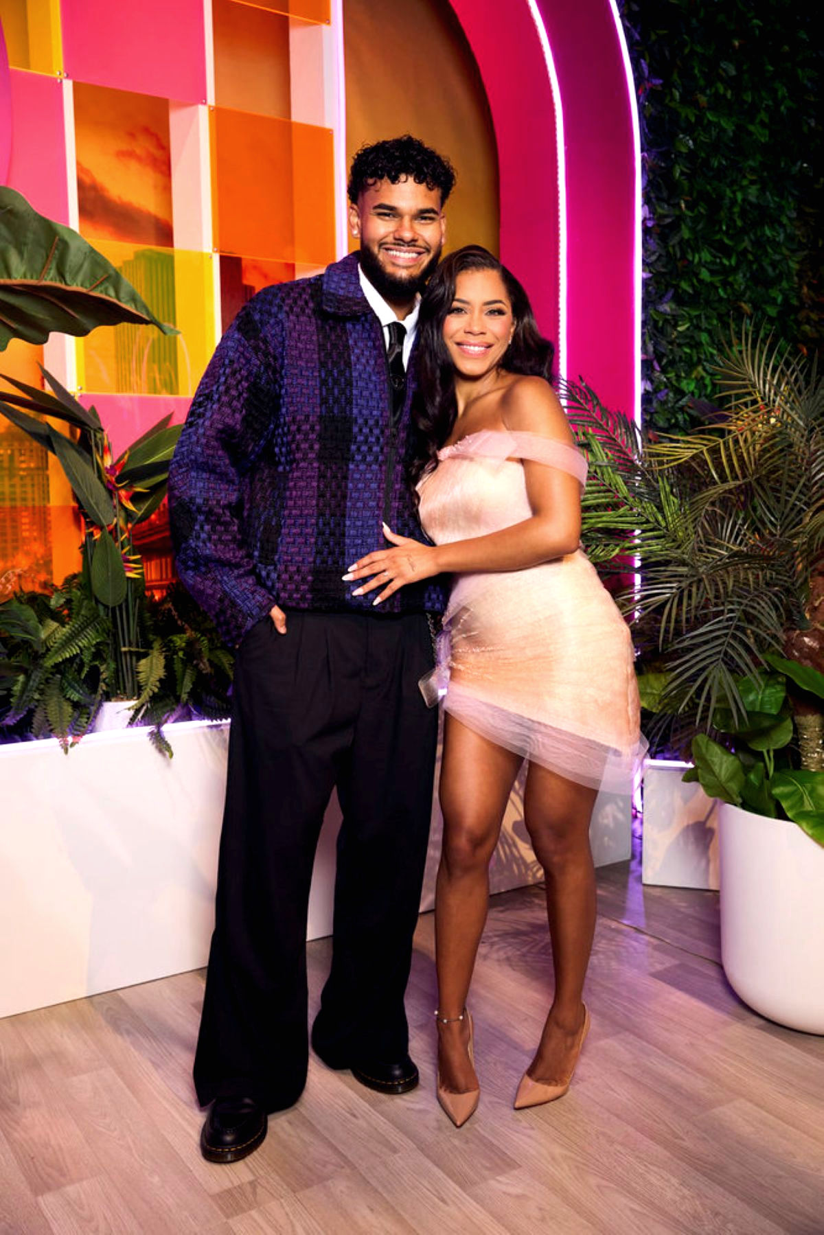 Love Island Star Amaya Espinal Confirms Her Split from Bryan Arenales and Comments on a Video About Him AllegedlyCheating