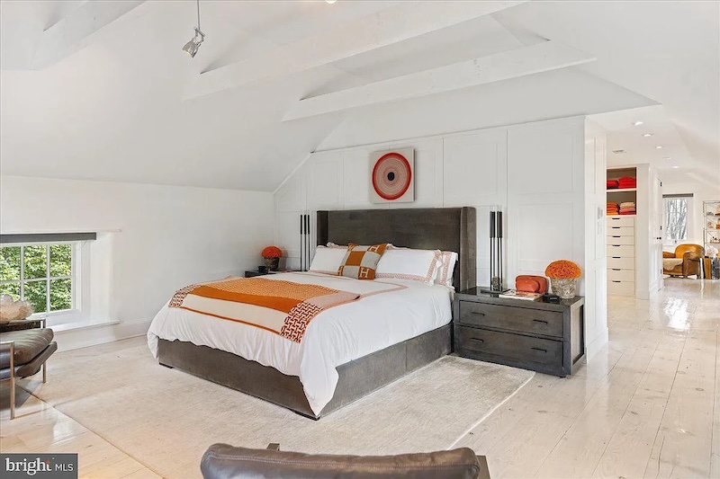 RHOBH Yolanda Hadid Bedroom copy