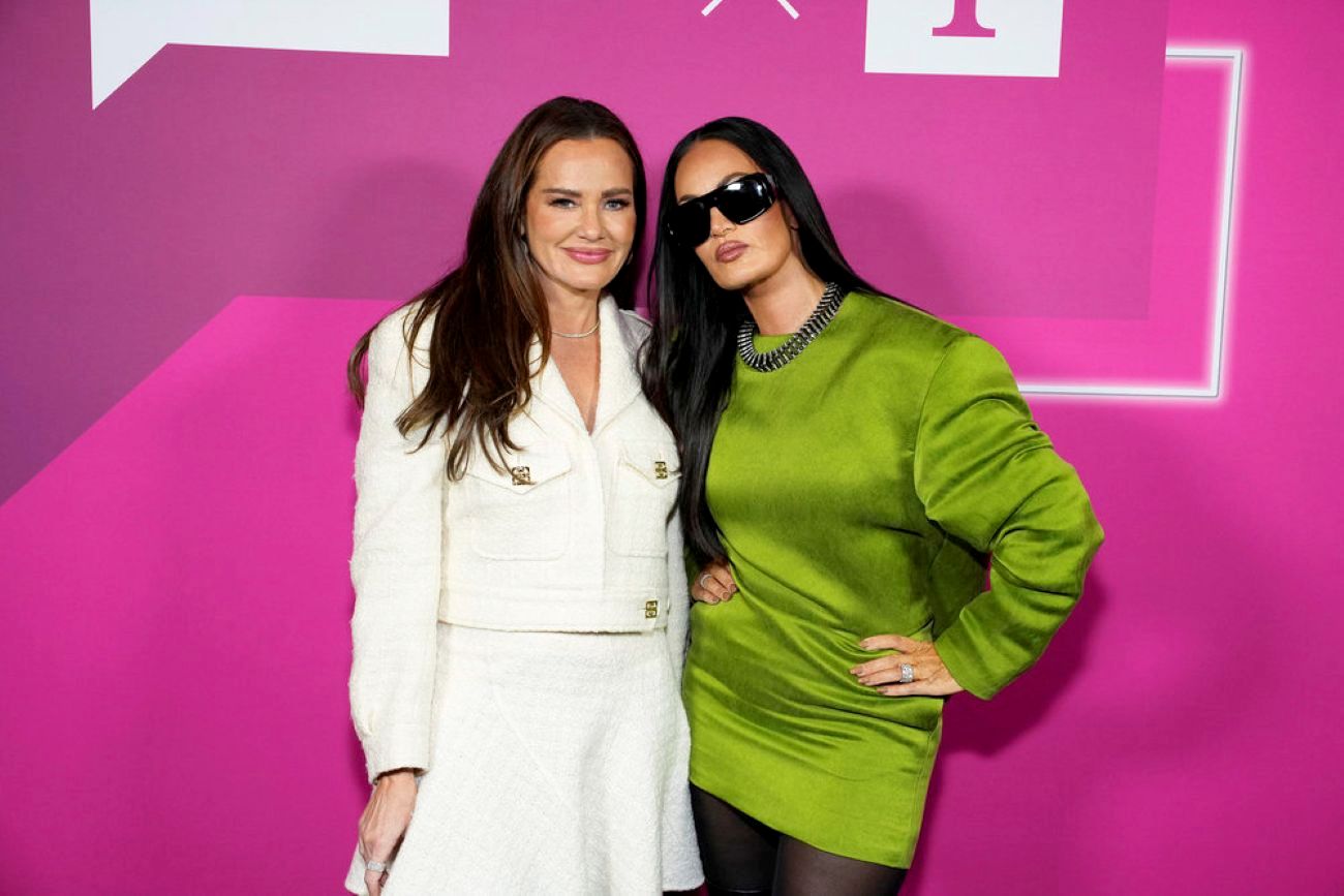 Meredith Marks Accuses RHOSLC Cast of Trying to Hurt Her as Lisa Denies Meredith’s Erratic Behavior