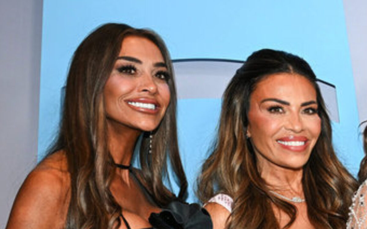 Dolores Catania Hints at Why Liz McGraw Left RHORI as She Addresses Her Shocking Exit, Plus Tamra Judge Reacts Dolores Catania Hints at Why Liz McGraw Left RHORI as She Addresses Her Shocking Exit, Plus Tamra Judge Reacts